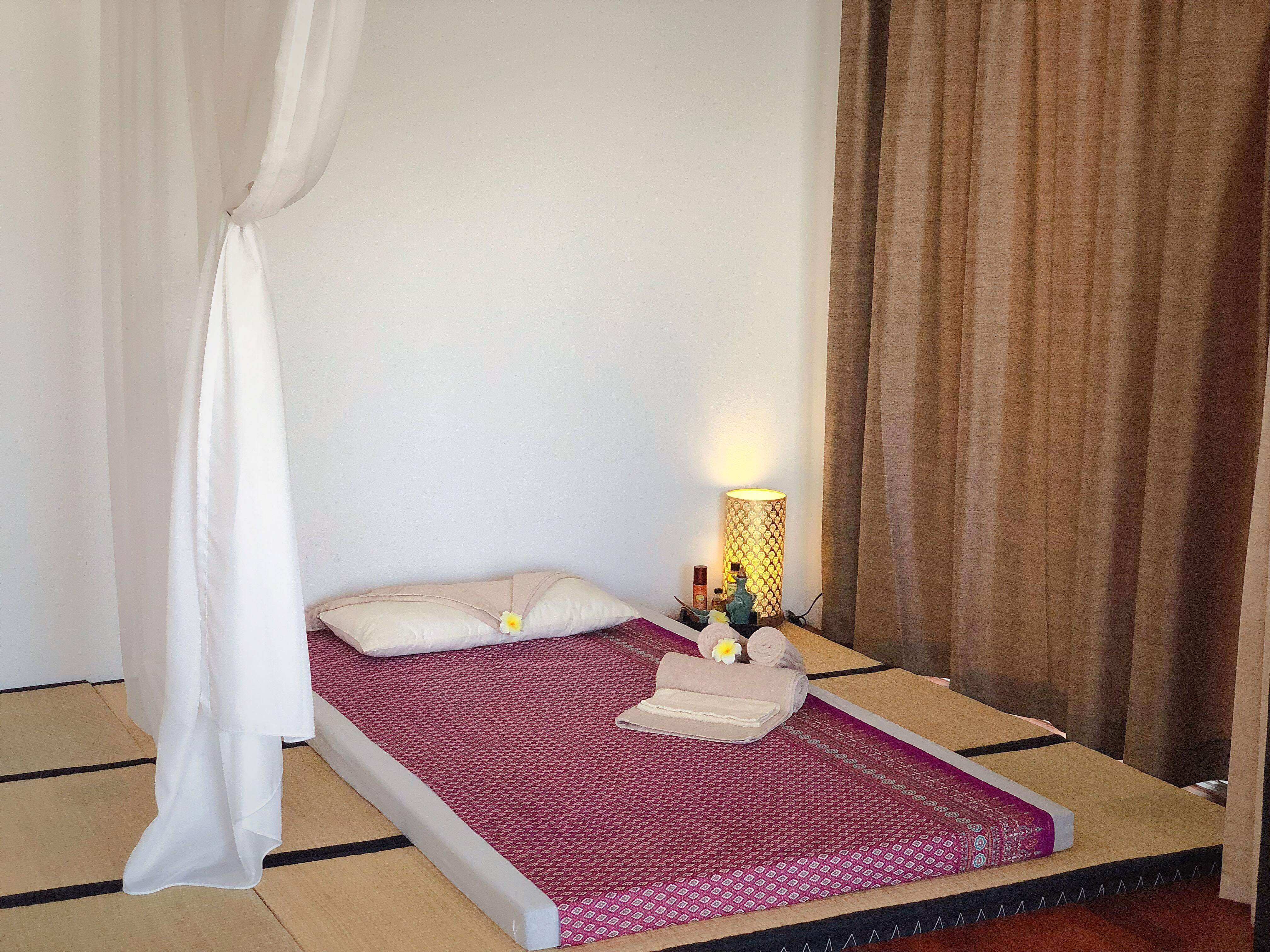 Thanthara Thai Massage Dulliken - Inside 1
