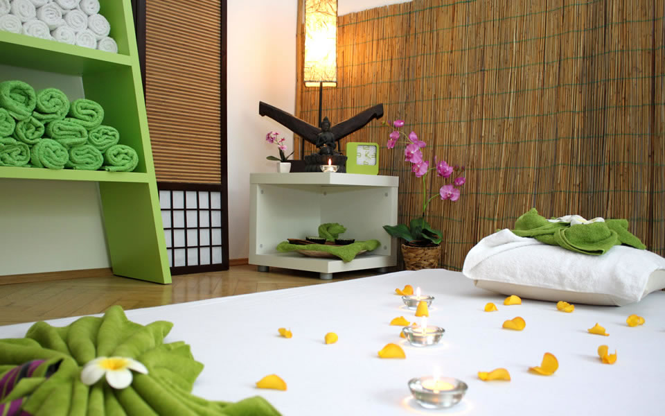 Thanthara Thai Massage Dulliken - Logo Wood